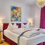 Hotel Lipmann Am Klosterberg 3*