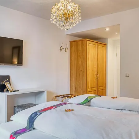 Lipmann Am Klosterberg Hotel 3*